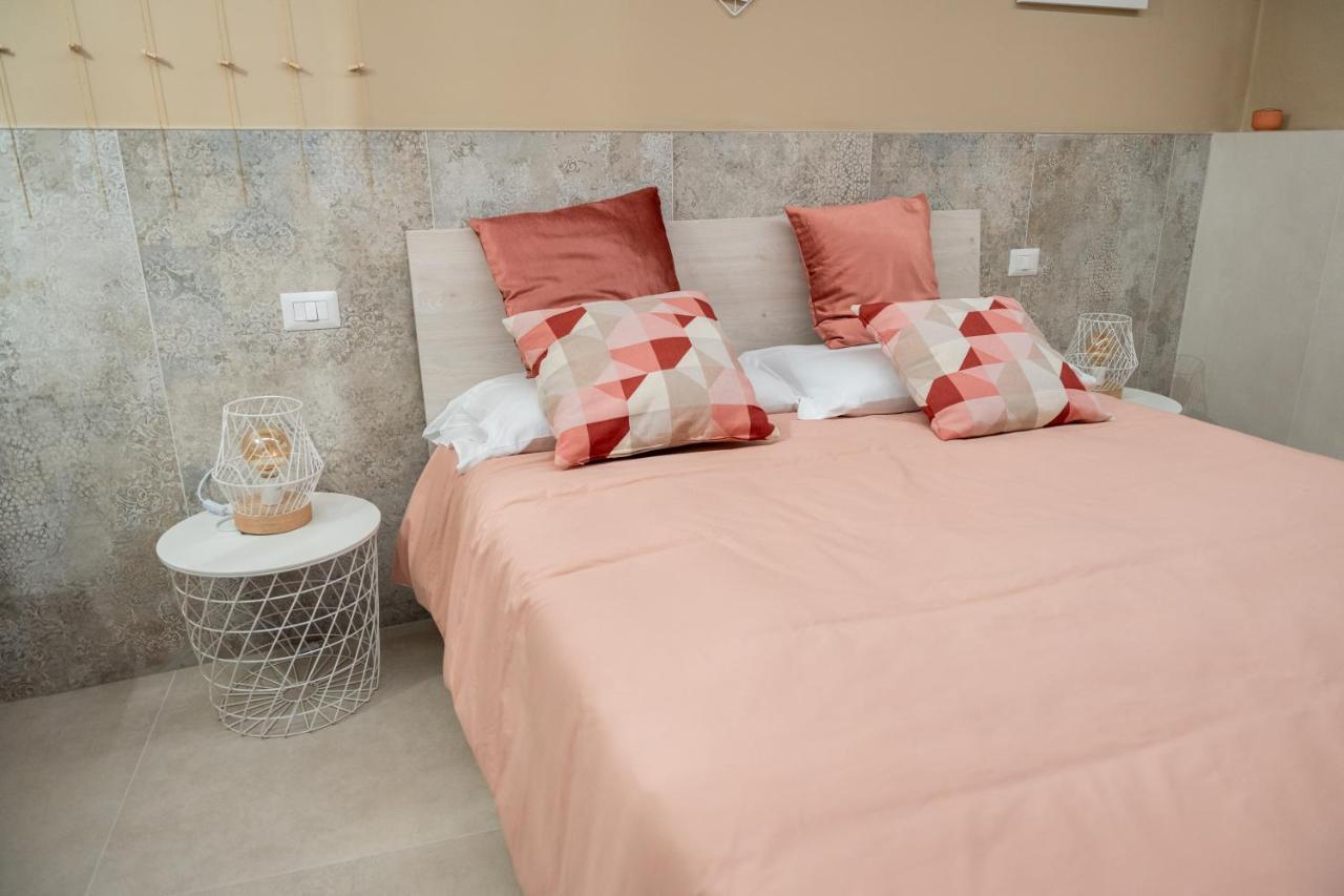 Palazzo Nicolaus Del Lungomare Bed & Breakfast Bari Ngoại thất bức ảnh