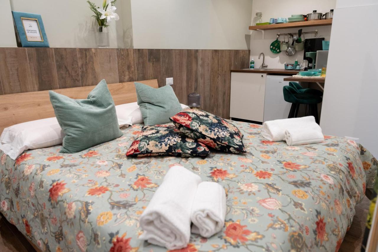 Palazzo Nicolaus Del Lungomare Bed & Breakfast Bari Ngoại thất bức ảnh