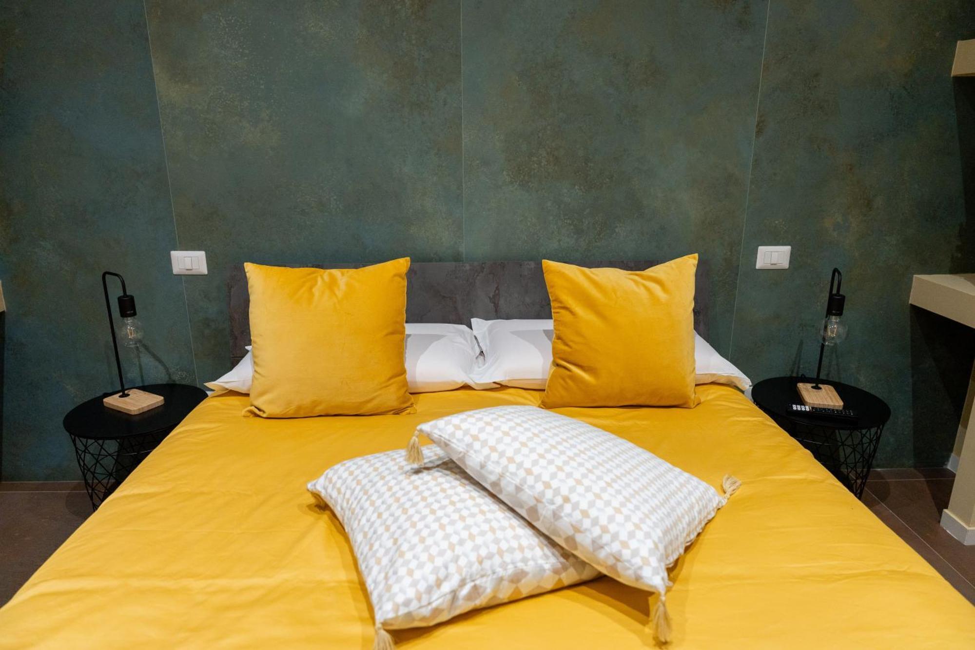 Palazzo Nicolaus Del Lungomare Bed & Breakfast Bari Ngoại thất bức ảnh