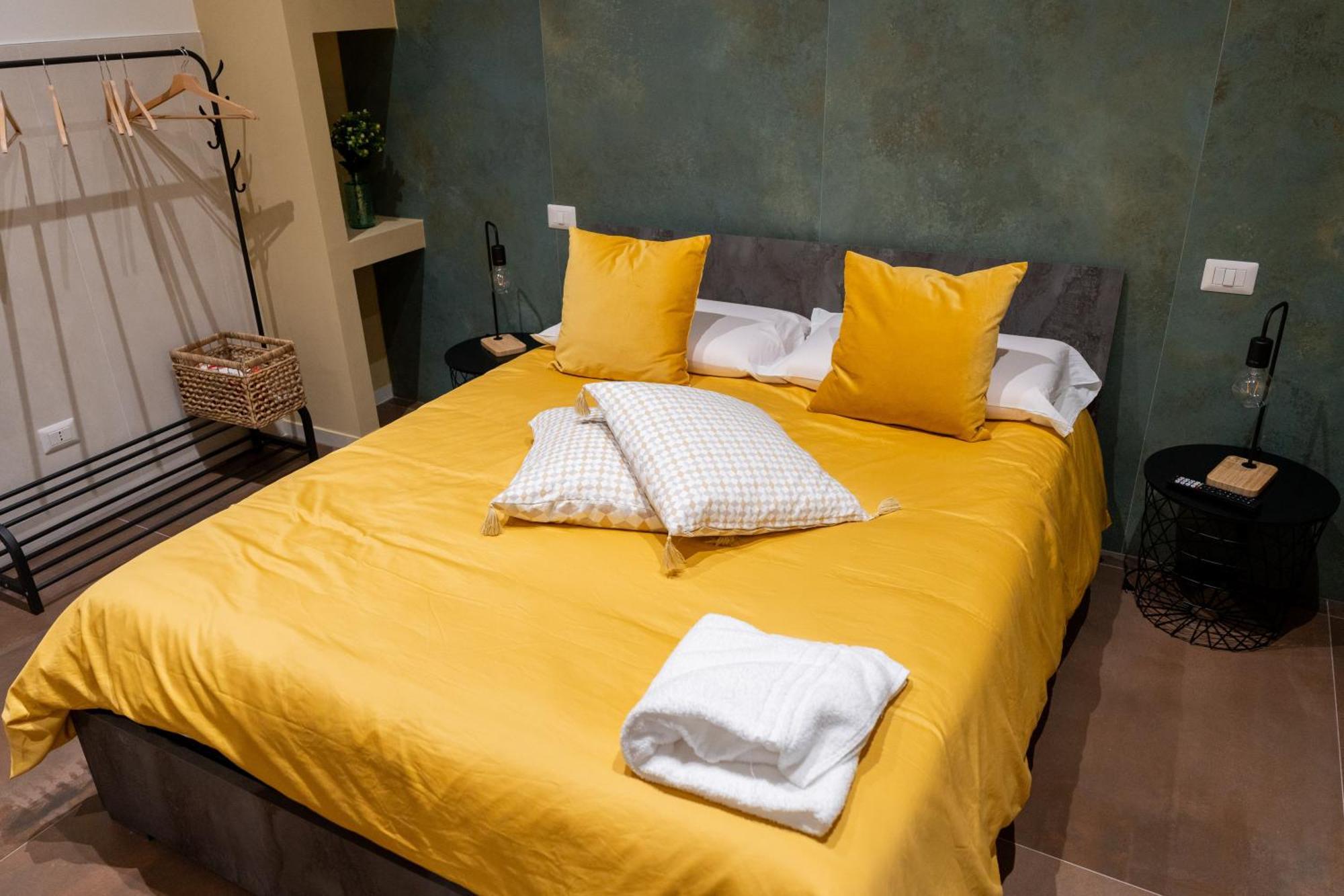 Palazzo Nicolaus Del Lungomare Bed & Breakfast Bari Ngoại thất bức ảnh